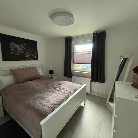 Ferienhaus Im Gruenen Holiday home *